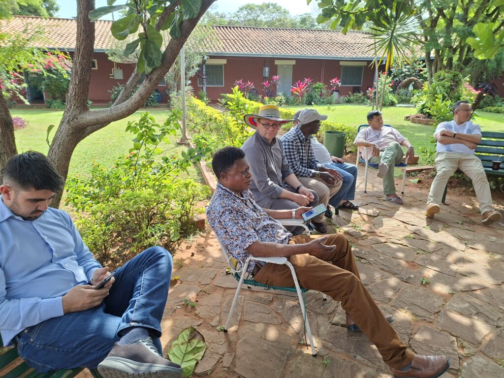 Hermanos oblados en el Centro de Espiritualidad Caacupemí – Areguá
